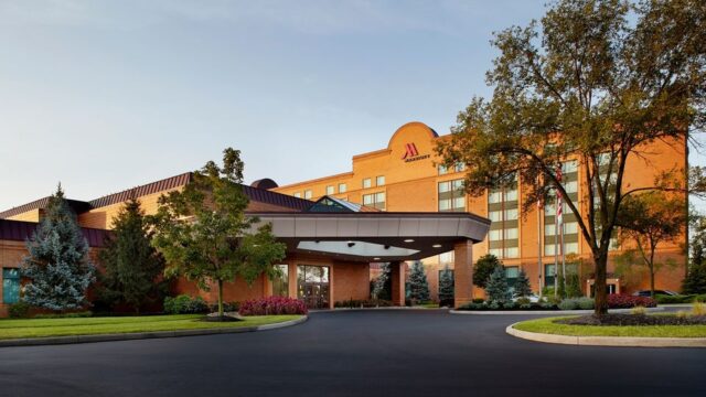 Marriott_North_WestChester_day