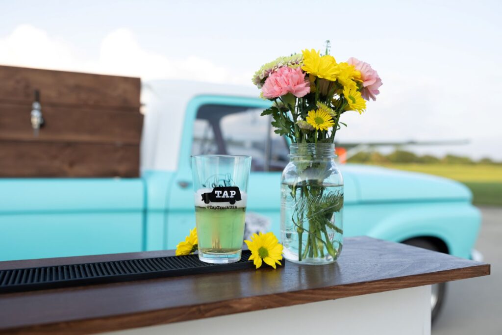 Tap-Truck-Dayton-Vintage-Mobile-Bar